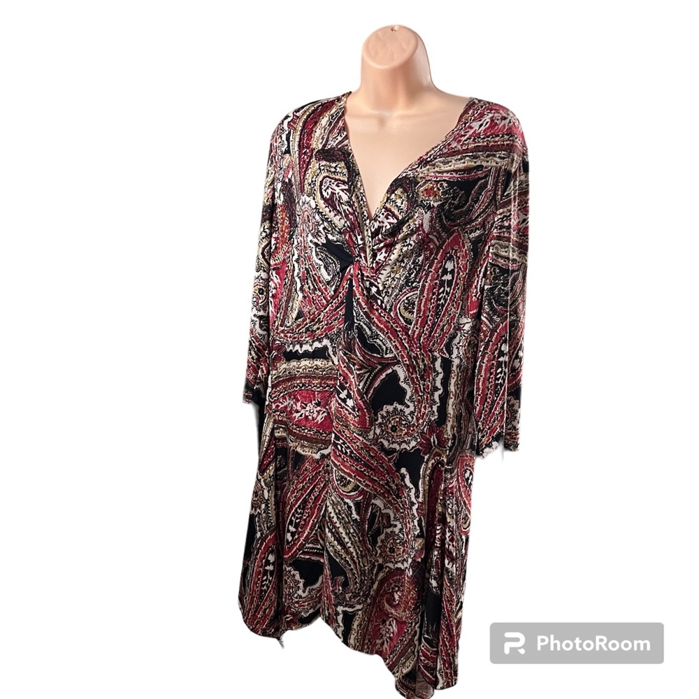 Dress with Paisley print - Shark Bite hem line.